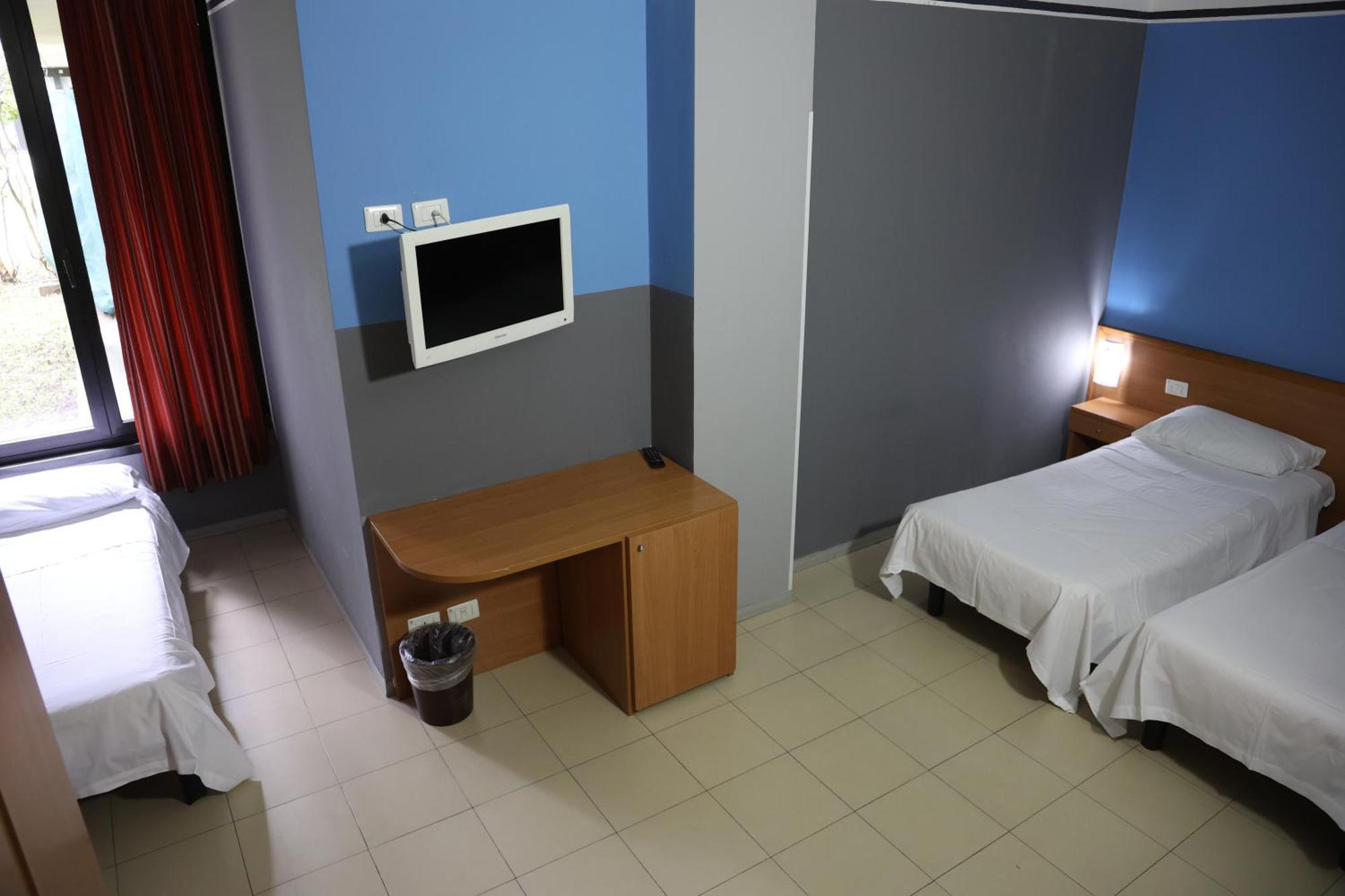 Hotel Garda Аффі Екстер'єр фото
