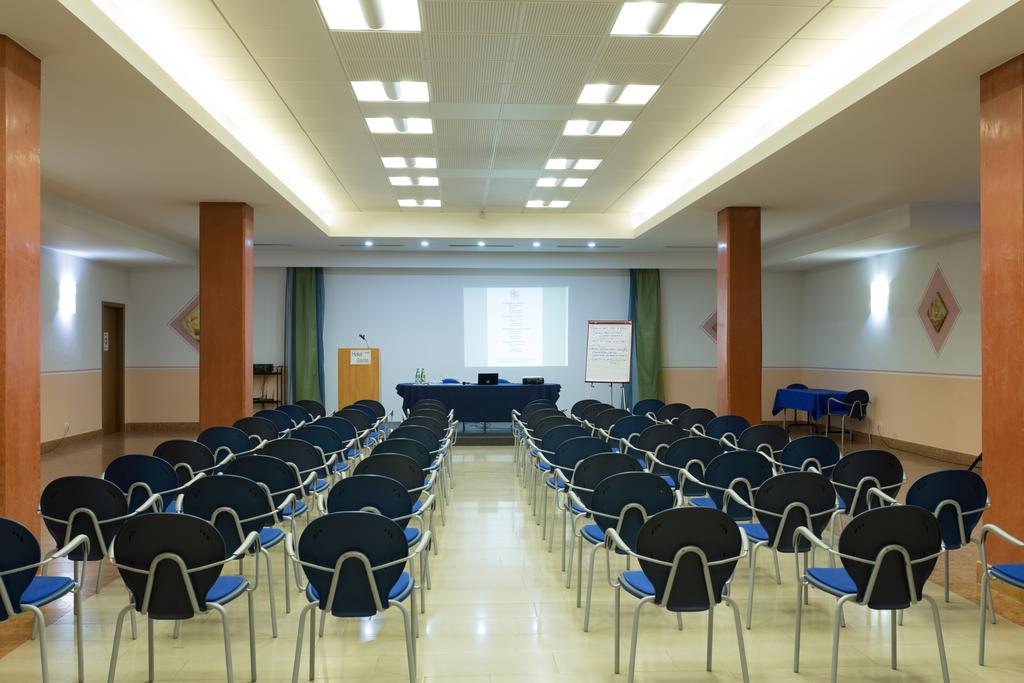 Hotel Garda Аффі Екстер'єр фото